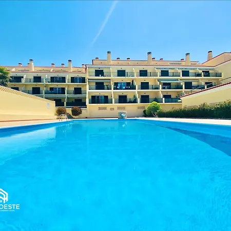 Sao Sebastiao - 1 Bedroom Oceanfront With Pool Lejlighed Ericeira