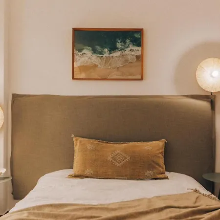 Lejlighed Sao Sebastiao - 1 Bedroom Oceanfront With Pool *