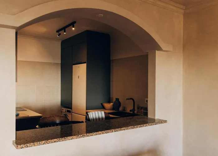 Lejlighed Sao Sebastiao - 1 Bedroom Oceanfront With Pool